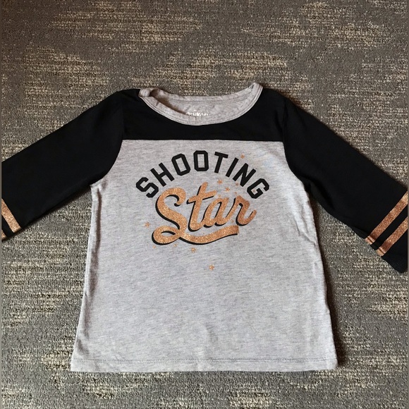 Oshkosh toddler girl shirt size 4T. Bundle and Save - Picture 3 of 9